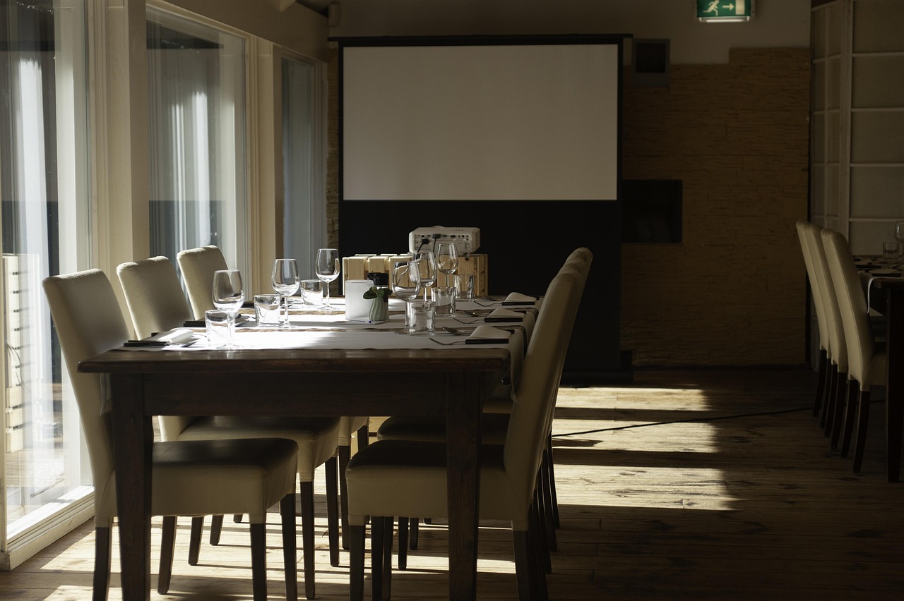 黄船长：表情包购买平台